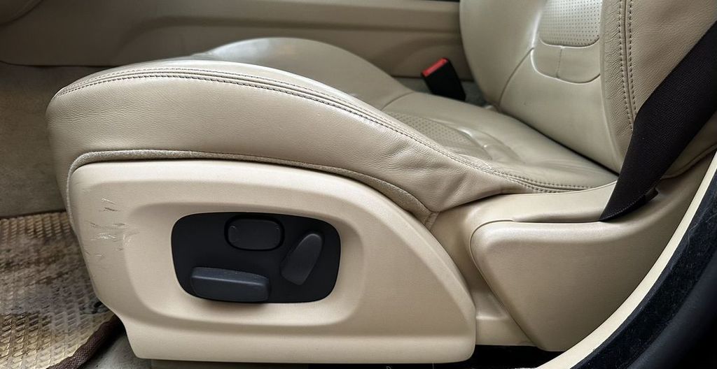 Jaguar XF I рестайлинг, 2014 год, 2 000 000 рублей, 11 фотография