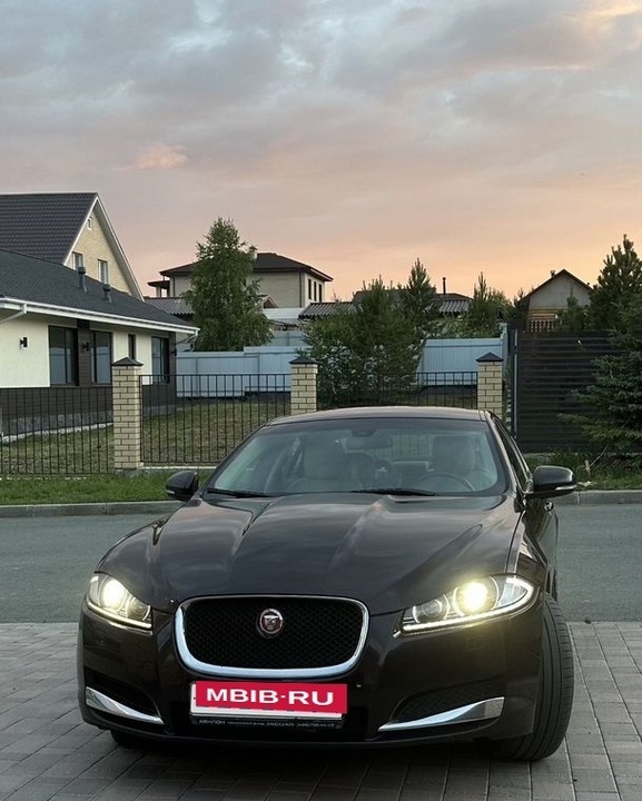 Jaguar XF I рестайлинг, 2014 год, 2 000 000 рублей, 14 фотография