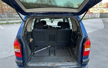 Opel Zafira A рестайлинг, 2002 год, 130 000 рублей, 6 фотография