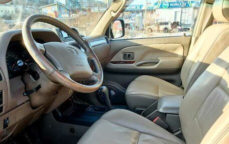 Toyota Land Cruiser 100 рестайлинг 2, 1999 год, 1 400 000 рублей, 2 фотография
