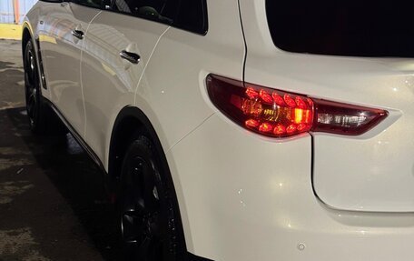 Infiniti FX II, 2012 год, 2 730 000 рублей, 3 фотография
