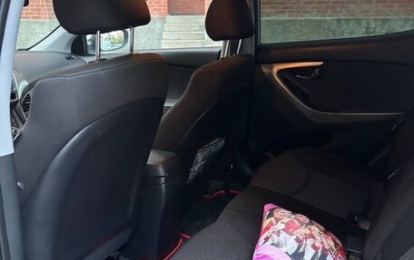 Hyundai Elantra V, 2012 год, 1 300 000 рублей, 6 фотография