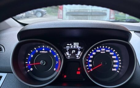 Hyundai Elantra V, 2012 год, 1 300 000 рублей, 7 фотография