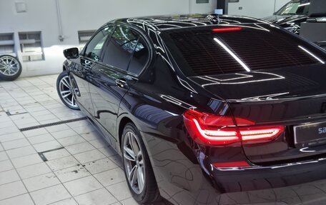 BMW 7 серия, 2018 год, 6 500 000 рублей, 3 фотография