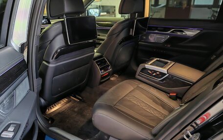 BMW 7 серия, 2018 год, 6 500 000 рублей, 9 фотография