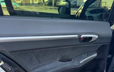 Honda Civic VIII, 2010 год, 900 000 рублей, 24 фотография