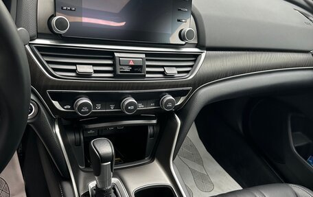 Honda Accord IX рестайлинг, 2020 год, 2 850 000 рублей, 11 фотография