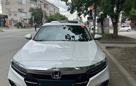 Honda Accord IX рестайлинг, 2020 год, 2 850 000 рублей, 2 фотография