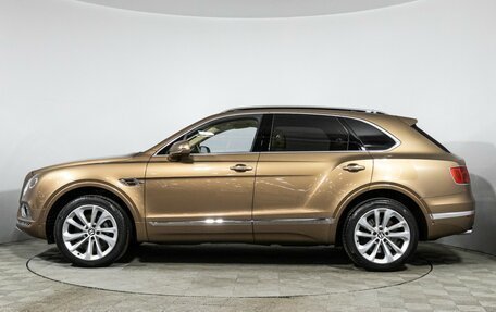 Bentley Bentayga I, 2016 год, 10 950 000 рублей, 8 фотография