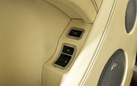 Bentley Bentayga I, 2016 год, 10 950 000 рублей, 20 фотография