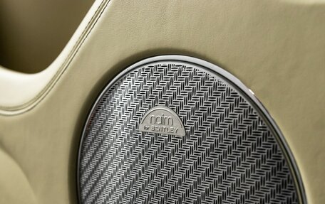 Bentley Bentayga I, 2016 год, 10 950 000 рублей, 32 фотография