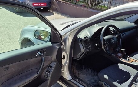 Mercedes-Benz C-Класс, 2003 год, 750 000 рублей, 8 фотография