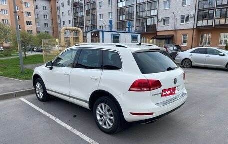 Volkswagen Touareg III, 2011 год, 2 850 000 рублей, 9 фотография