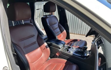 Volkswagen Touareg III, 2011 год, 2 850 000 рублей, 17 фотография