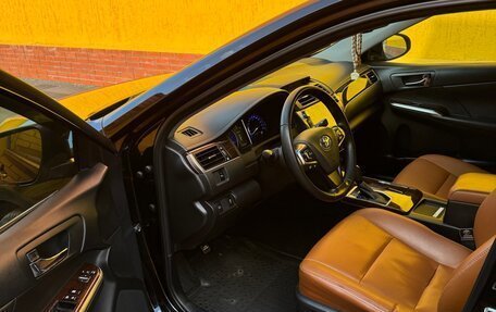 Toyota Camry, 2017 год, 2 950 000 рублей, 10 фотография