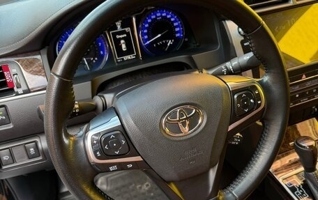 Toyota Camry, 2017 год, 2 950 000 рублей, 12 фотография