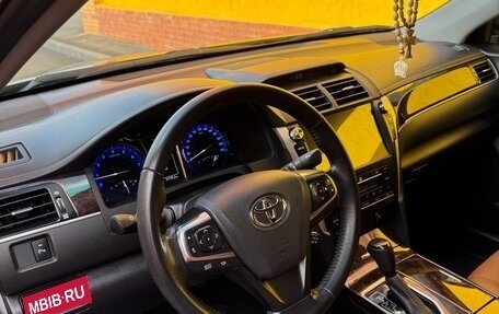 Toyota Camry, 2017 год, 2 950 000 рублей, 11 фотография