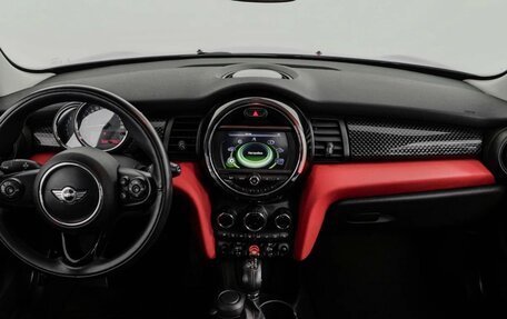 MINI Hatch, 2016 год, 2 400 000 рублей, 13 фотография