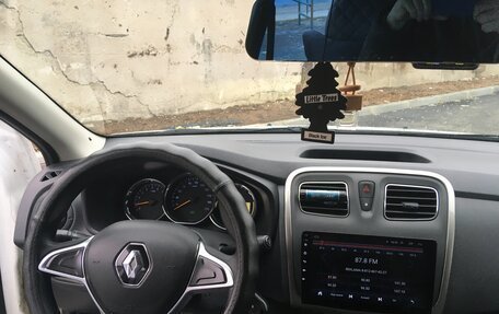 Renault Logan II, 2020 год, 1 000 000 рублей, 8 фотография