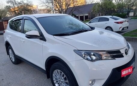 Toyota RAV4, 2014 год, 2 480 000 рублей, 5 фотография