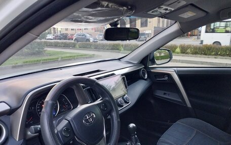 Toyota RAV4, 2014 год, 2 480 000 рублей, 20 фотография