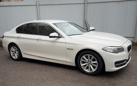 BMW 5 серия, 2015 год, 2 670 000 рублей, 3 фотография