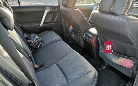 Toyota Land Cruiser Prado 150 рестайлинг 2, 2014 год, 3 860 000 рублей, 14 фотография