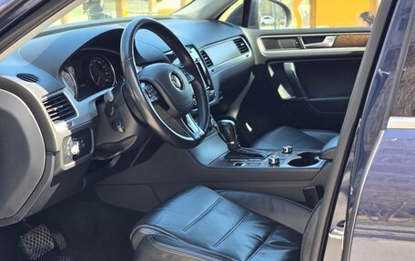 Volkswagen Touareg III, 2012 год, 2 250 000 рублей, 13 фотография