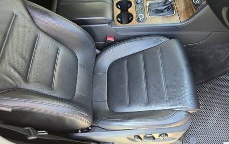 Volkswagen Touareg III, 2012 год, 2 250 000 рублей, 20 фотография