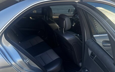 Mercedes-Benz C-Класс, 2011 год, 1 650 000 рублей, 14 фотография