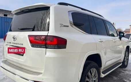 Toyota Land Cruiser, 2022 год, 12 000 000 рублей, 5 фотография