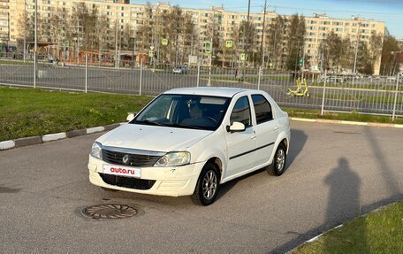 Renault Logan I, 2014 год, 300 000 рублей, 2 фотография
