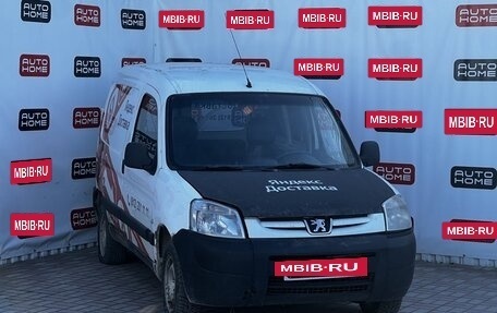 Peugeot Partner II рестайлинг 2, 2011 год, 329 990 рублей, 3 фотография