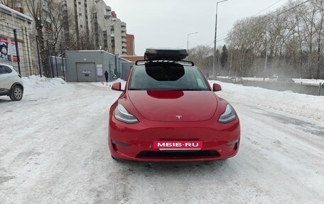 Tesla Model Y I, 2021 год, 4 500 000 рублей, 4 фотография