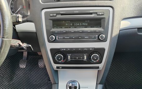 Skoda Octavia, 2011 год, 890 000 рублей, 13 фотография
