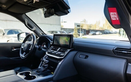 Toyota Land Cruiser, 2022 год, 10 689 000 рублей, 11 фотография