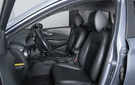 Hyundai Kona I, 2019 год, 2 429 000 рублей, 10 фотография