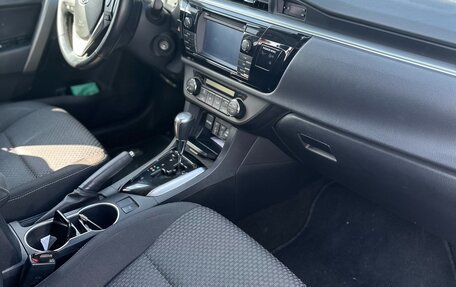 Toyota Corolla, 2015 год, 1 490 000 рублей, 6 фотография