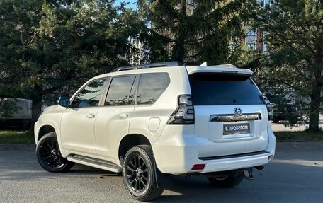 Toyota Land Cruiser Prado 150 рестайлинг 2, 2021 год, 6 499 000 рублей, 7 фотография