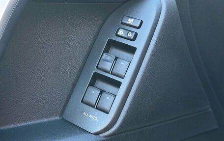 Toyota Land Cruiser Prado 150 рестайлинг 2, 2021 год, 6 499 000 рублей, 13 фотография