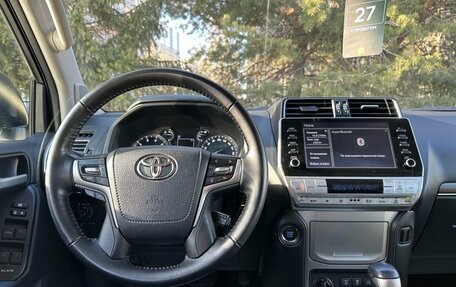 Toyota Land Cruiser Prado 150 рестайлинг 2, 2021 год, 6 499 000 рублей, 12 фотография