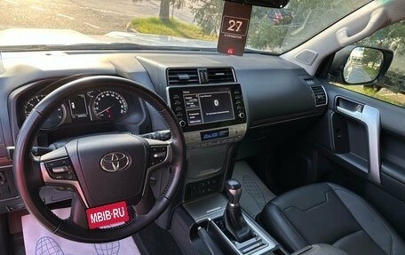 Toyota Land Cruiser Prado 150 рестайлинг 2, 2021 год, 6 499 000 рублей, 9 фотография