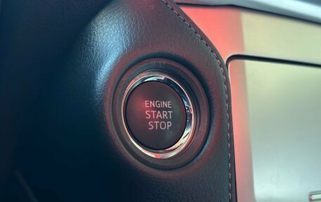 Toyota Land Cruiser Prado 150 рестайлинг 2, 2021 год, 6 499 000 рублей, 19 фотография
