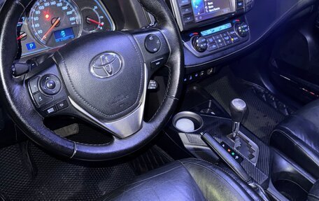 Toyota RAV4, 2013 год, 1 850 000 рублей, 7 фотография