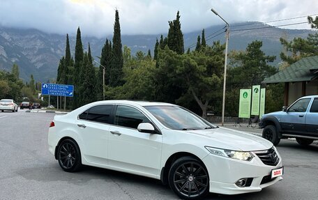 Honda Accord VIII рестайлинг, 2011 год, 1 300 000 рублей, 3 фотография