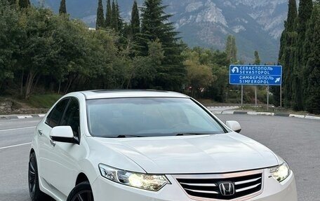 Honda Accord VIII рестайлинг, 2011 год, 1 300 000 рублей, 5 фотография
