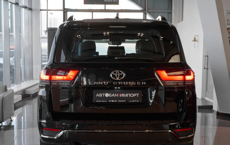 Toyota Land Cruiser, 2024 год, 14 199 900 рублей, 8 фотография