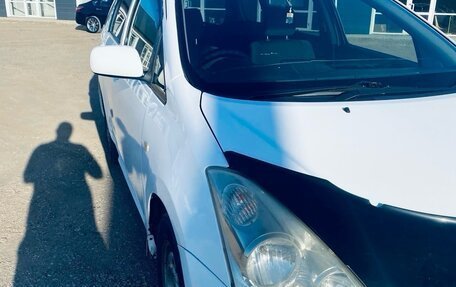 Toyota Wish II, 2004 год, 800 000 рублей, 11 фотография