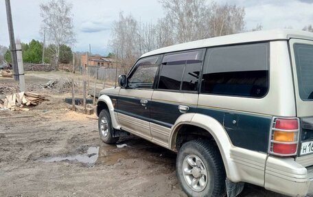 Mitsubishi Pajero III рестайлинг, 1991 год, 700 000 рублей, 2 фотография