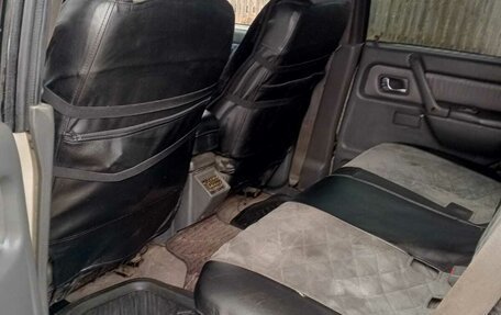 Mitsubishi Pajero III рестайлинг, 1991 год, 700 000 рублей, 10 фотография